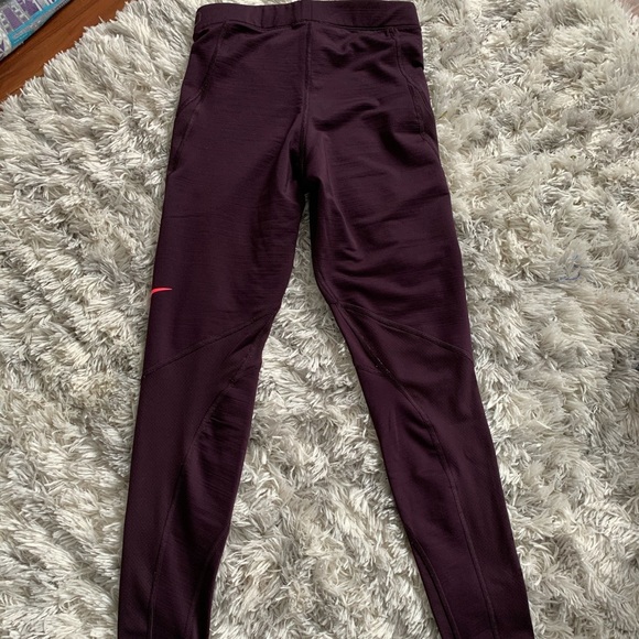 fleece lined nike pros!! - Picture 3 of 3